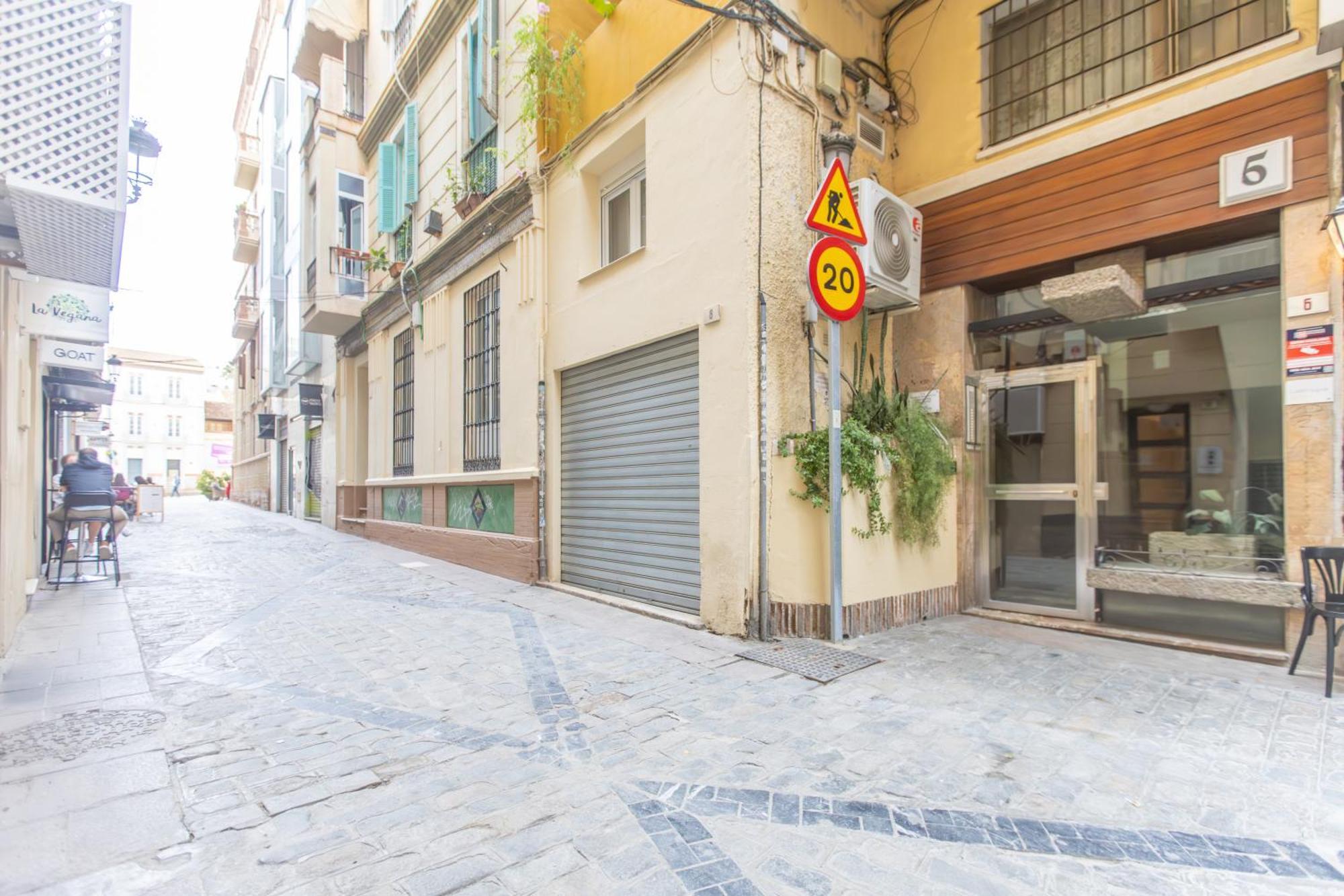 Homely Malaga San Juan De Letran Plaza De La Merced Exteriör bild